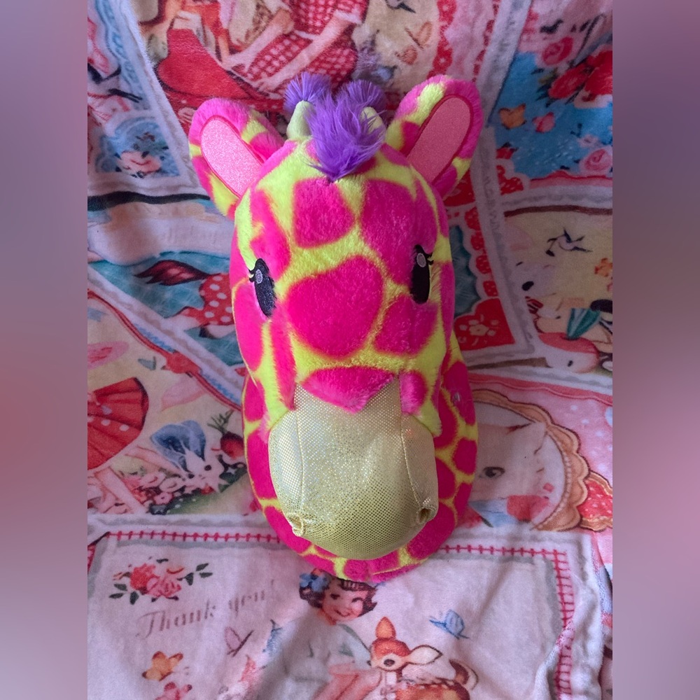 HUGE Justice Giraffe Head Hanging Wall Room Decor Big Plush Faux Taxidermy